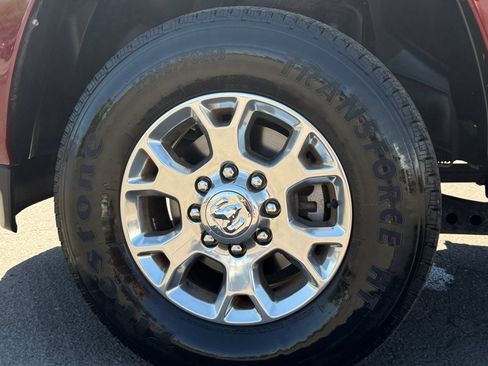 Used 2023 RAM 2500 Laramie AWD/4WD image 11