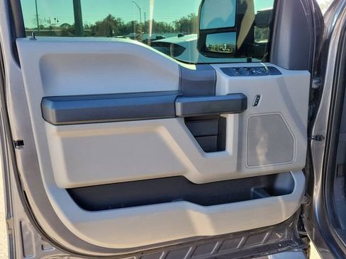 Used 2022 Ford F250 XL w/ STX Appearance Package image 14