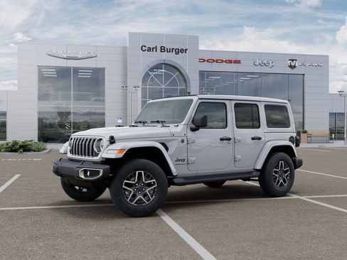 New 2026 Jeep Wrangler Unlimited Sahara AWD/4WD image 2
