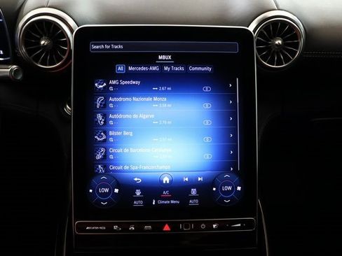 Used 2022 Mercedes-Benz SL 55 AMG 4MATIC image 28