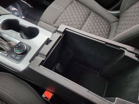 Used 2022 Chevrolet Blazer LT image 46