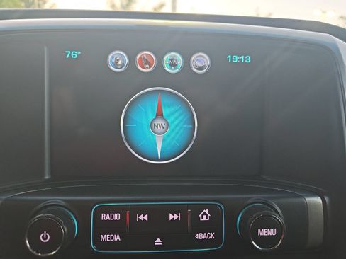 Used 2018 Chevrolet Silverado 1500 LT w/ All Star Edition RWD image 22