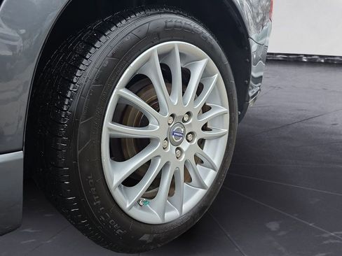 Used 2009 Volvo V50 2.4i image 41