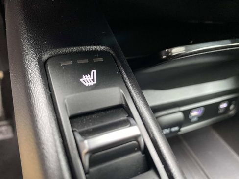 Used 2024 Kia Telluride S w/ S Sunroof Package image 14