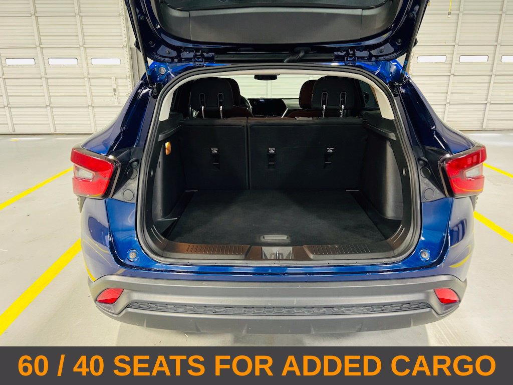 Used 2024 Chevrolet Trax LS w/ LS Convenience Package FWD image 9