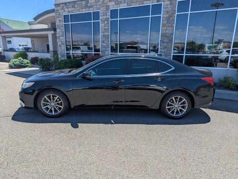 Used 2019 Acura TLX FWD image 2