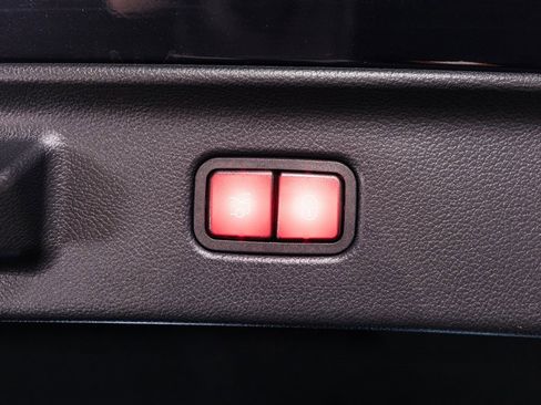 Used 2024 Mercedes-Benz S 63 AMG S image 36