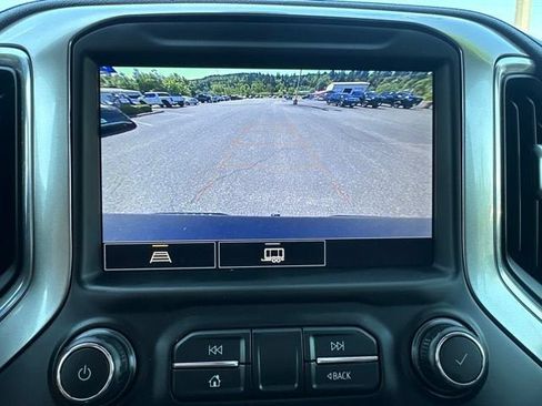 Used 2021 Chevrolet Silverado 1500 RST w/ Convenience Package II AWD/4WD image 18