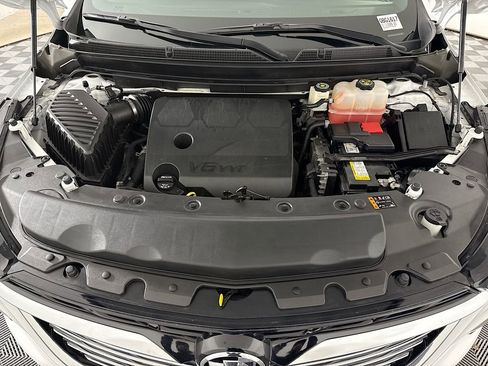 Used 2023 Buick Enclave Essence FWD image 29