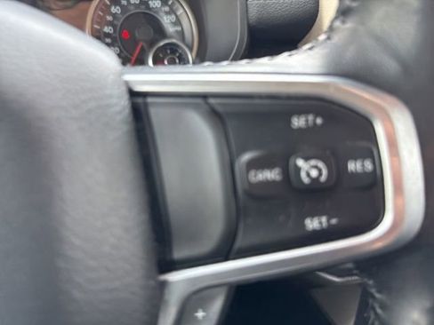 Used 2020 RAM 1500 Laramie AWD/4WD image 18