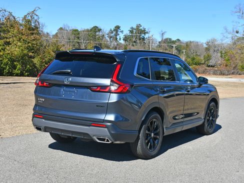 Used 2025 Honda CR-V Sport image 4