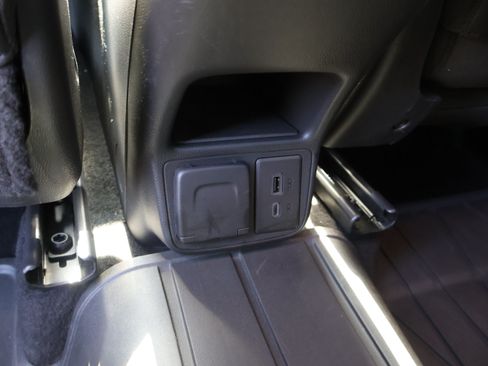 Used 2023 Buick Encore GX Essence w/ Experience Buick Package AWD/4WD image 20