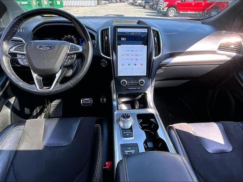 Used 2022 Ford Edge ST w/ Equipment Group 401A image 21