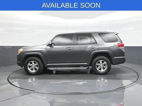 Used 2011 Toyota 4Runner SR5 w/ Premium Pkg w/Leather AWD/4WD image 4