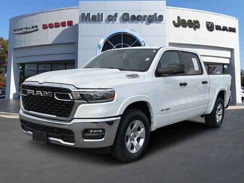 Used 2025 RAM 1500 Big Horn AWD/4WD image 1