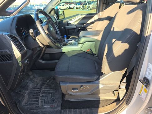 Used 2017 Ford F150 XLT w/ Equipment Group 302A Luxury image 13