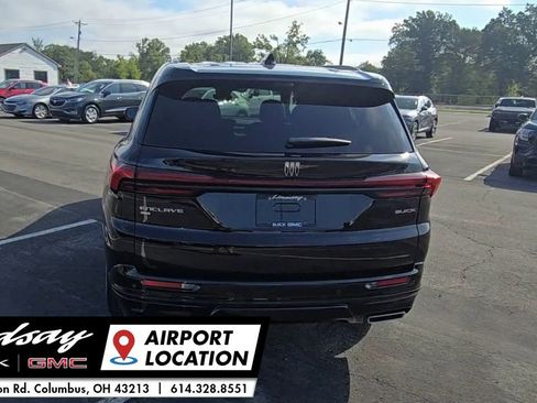 New 2026 Buick Enclave Sport Touring w/ Power Package image 8
