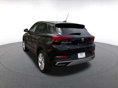 Used 2025 Buick Encore GX Preferred FWD image 11