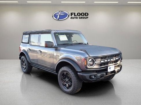 New 2025 Ford Bronco Big Bend w/ Black Diamond Package image 1