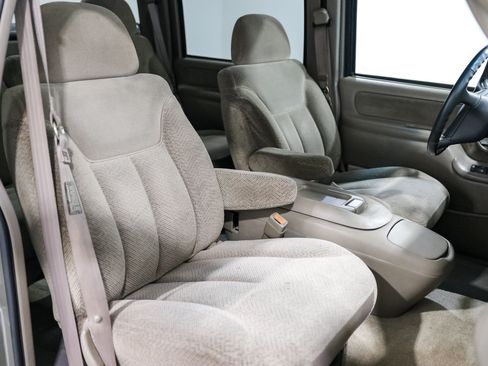 Used 2000 GMC Sierra 3500 2WD Crew Cab w/ SLE Marketing Option Pkg 3 image 16
