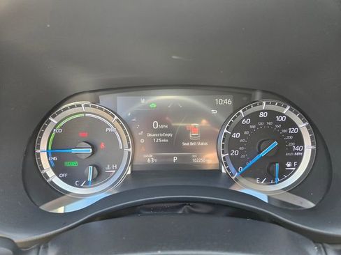 Used 2022 Toyota Highlander XLE image 29