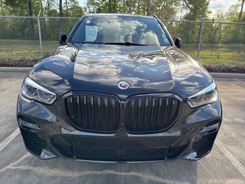 Used 2023 BMW X5 M50i w/ Executive Package image 3