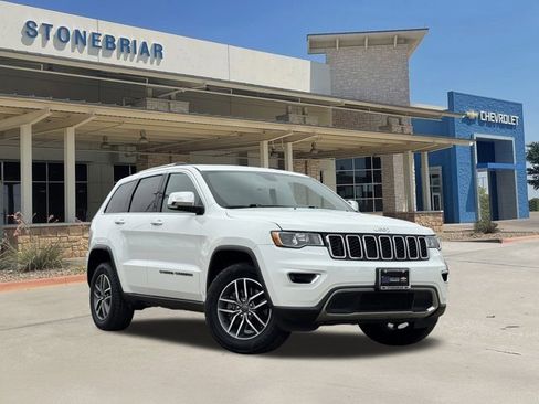 Used 2022 Jeep Grand Cherokee Limited image 2
