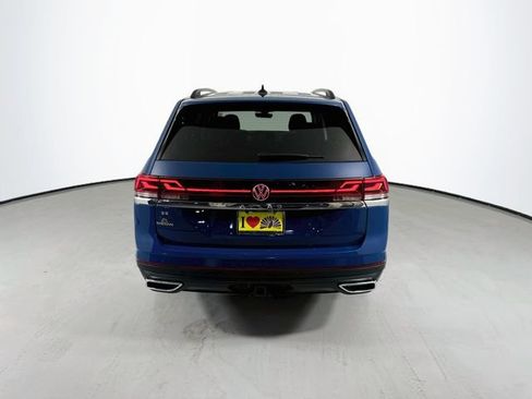 Used 2026 Volkswagen Atlas SE FWD image 8