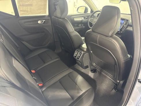 New 2026 Volvo XC40 B5 Plus w/ Protection Package Premier AWD/4WD image 24