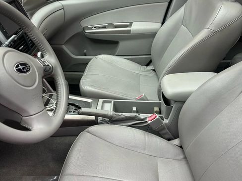Used 2009 Subaru Forester 2.5X Limited image 12