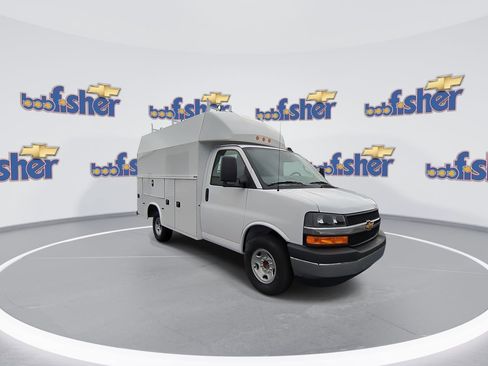 New 2025 Chevrolet Express 3500 w/ Power Convenience Package RWD image 3