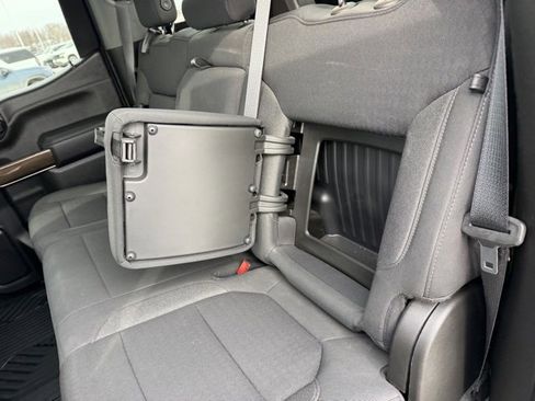 Used 2021 Chevrolet Silverado 1500 RST image 19