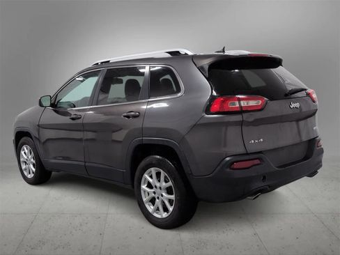 Used 2014 Jeep Cherokee Latitude w/ Cold Weather Group image 6