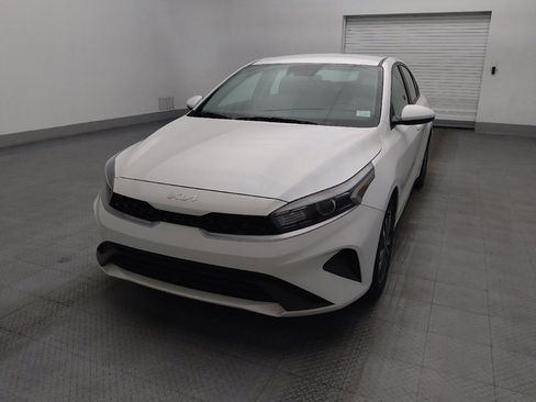 Used 2024 Kia Forte LXS FWD image 15