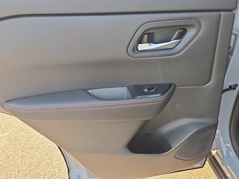 New 2026 Nissan Rogue SV image 33