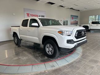 Used 2023 Toyota Tacoma SR video 1