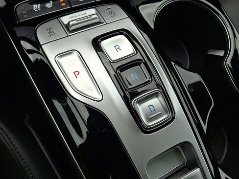 Used 2023 Hyundai Tucson Limited image 15