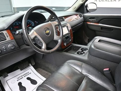 Used 2013 Chevrolet Tahoe LT AWD/4WD image 18