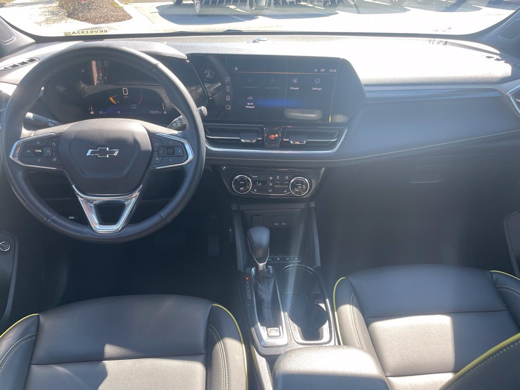 Used 2025 Chevrolet TrailBlazer ACTIV w/ Convenience Package FWD image 23
