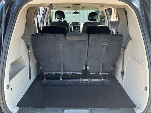 Used 2015 Dodge Grand Caravan SE w/ Quick Order Package 29E SE FWD image 15
