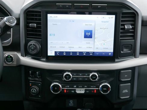 Certified 2023 Ford F150 XLT w/ Equipment Group 302A High image 17