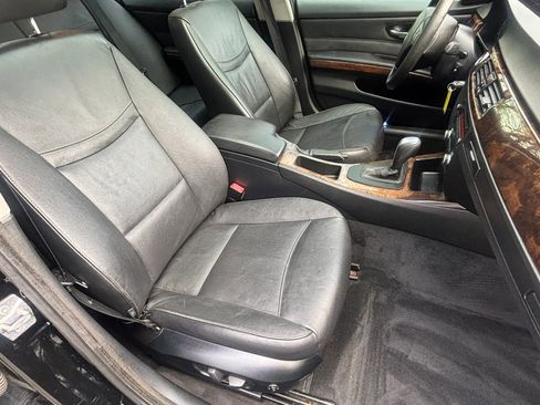 Used 2010 BMW 328i xDrive Sedan AWD/4WD image 21