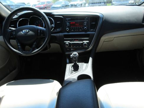 Used 2013 Kia Optima LX FWD image 15