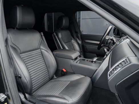 Used 2021 Land Rover Discovery S R-Dynamic AWD/4WD image 29