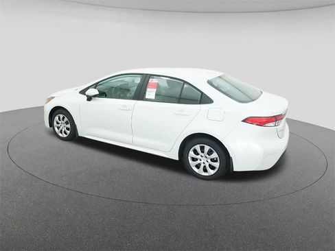 New 2026 Toyota Corolla LE image 4