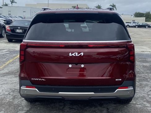 New 2026 Kia Carnival SX FWD image 4