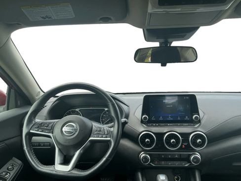 Used 2022 Nissan Sentra SV image 19