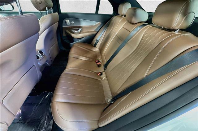 Used 2023 Mercedes-Benz E 350 Sedan image 23
