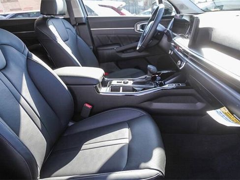 New 2025 Kia Sorento SX image 14