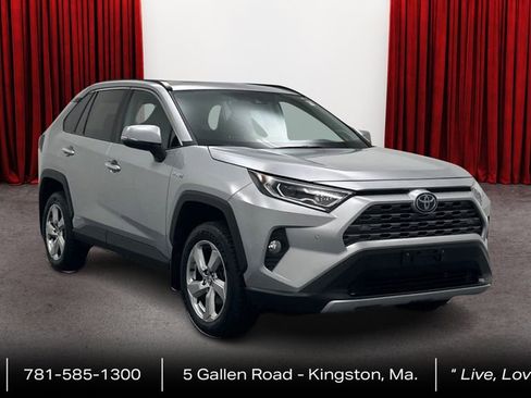 Used 2020 Toyota RAV4 Limited w/ Limited Grade Weather Package AWD/4WD image 3